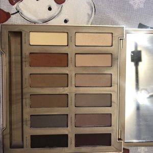 Naked Ultimate Basics Palette